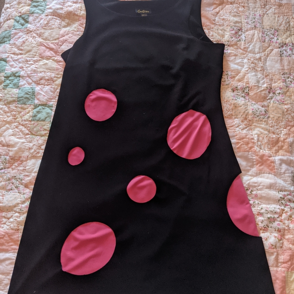 Cartise Retro Mod Style Cut Out Dress